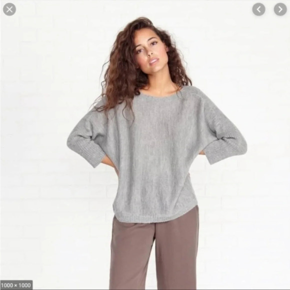 Famar Sweater- Amour Vert Oversized- High Low 100% Baby Alpaca Animana - Picture 1 of 14